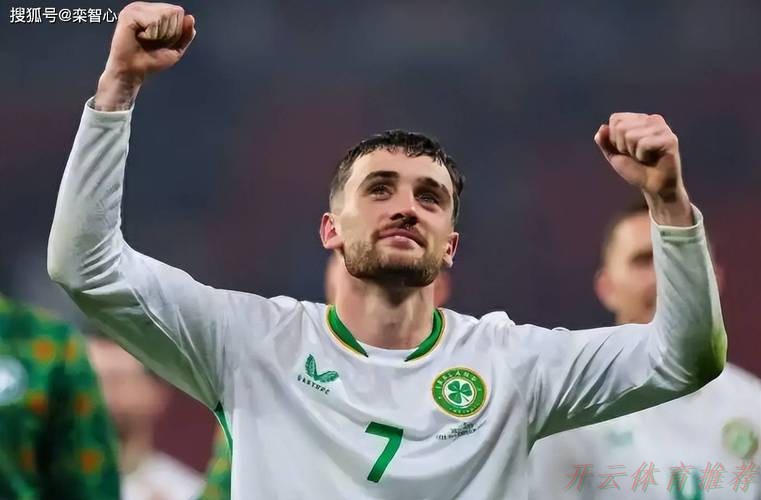 开云体育下载中心:帕洛特2场5球+对阵葡萄牙双响+对阵匈牙利戴帽+带队挺进附加赛! 开云体育下载中心:帕洛特2场5球+对阵葡萄牙双响+对阵匈牙利戴帽+带队挺进附加赛!